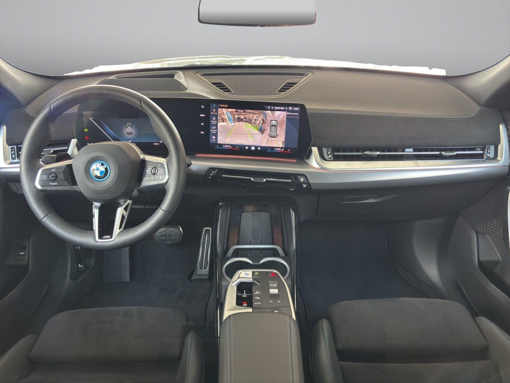 BMW iX2