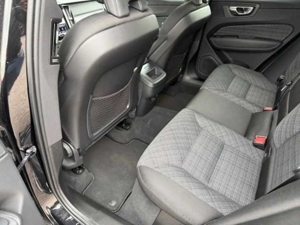 Volvo XC60 Core
