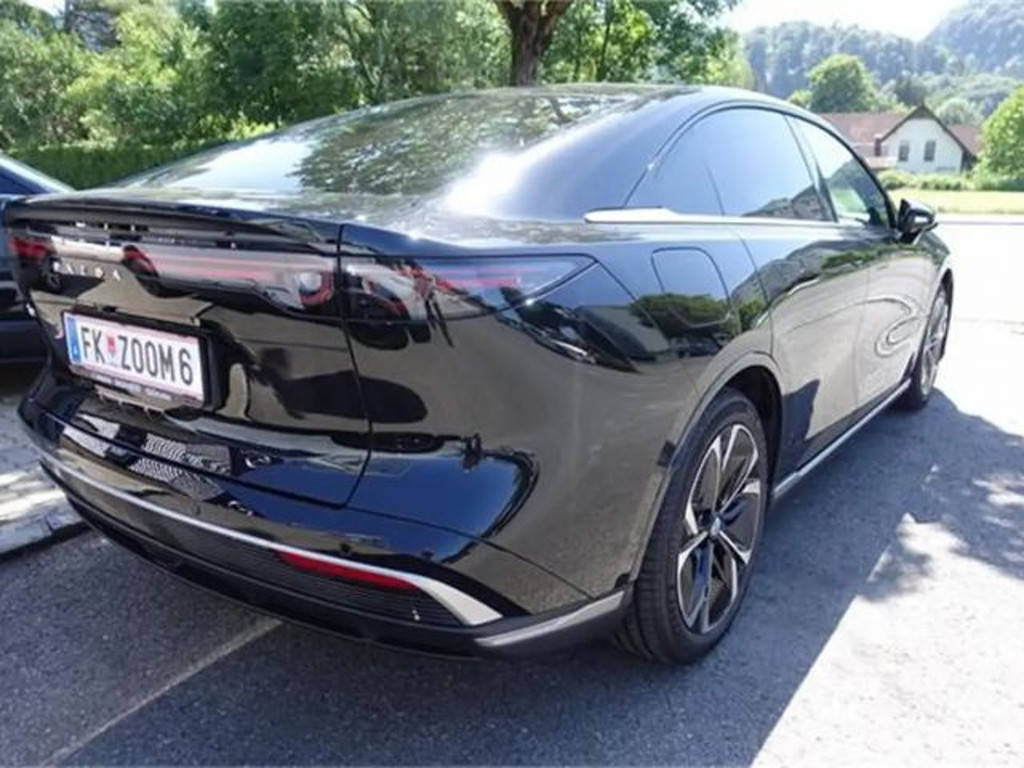 Mazda 6e