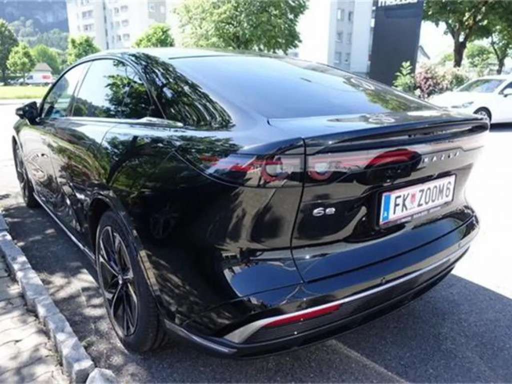 Mazda 6e