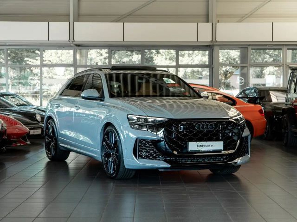 Audi RS Q8 Carbon HUD Pano B&W Memo