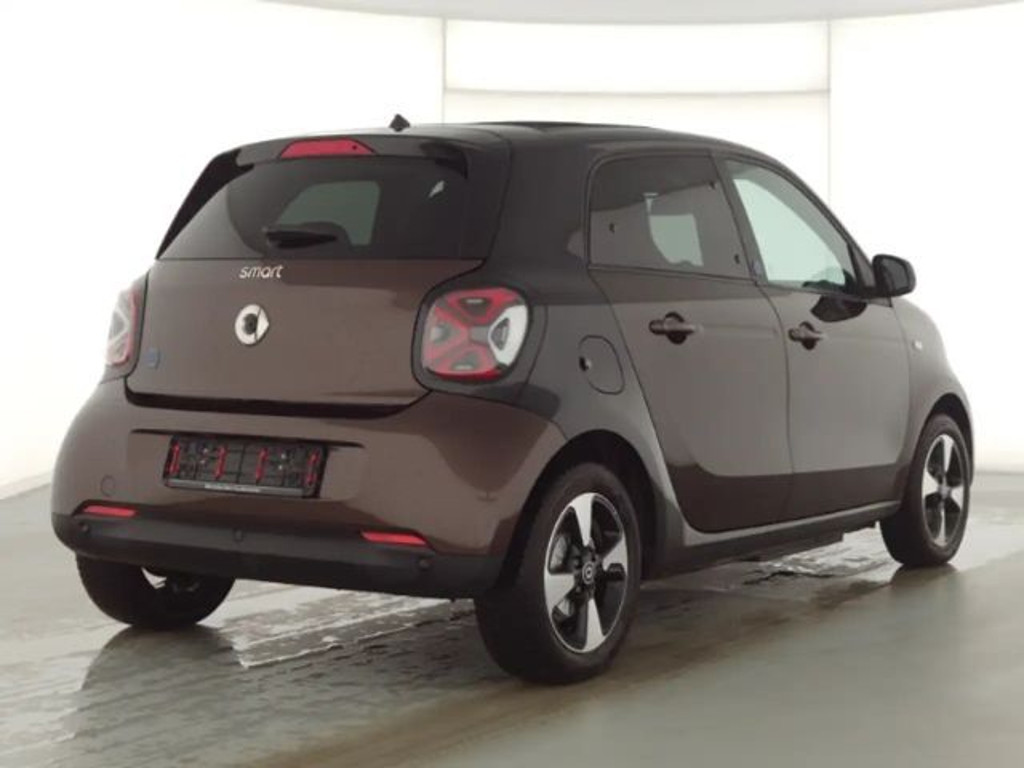 Smart EQ forfour
