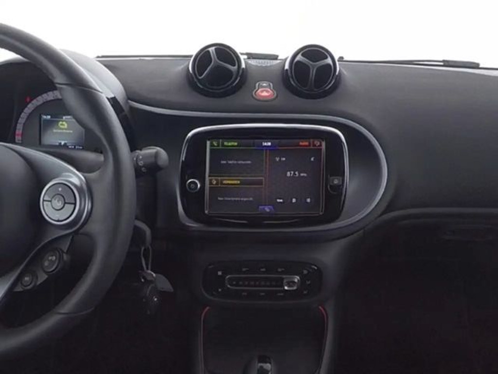 Smart EQ forfour