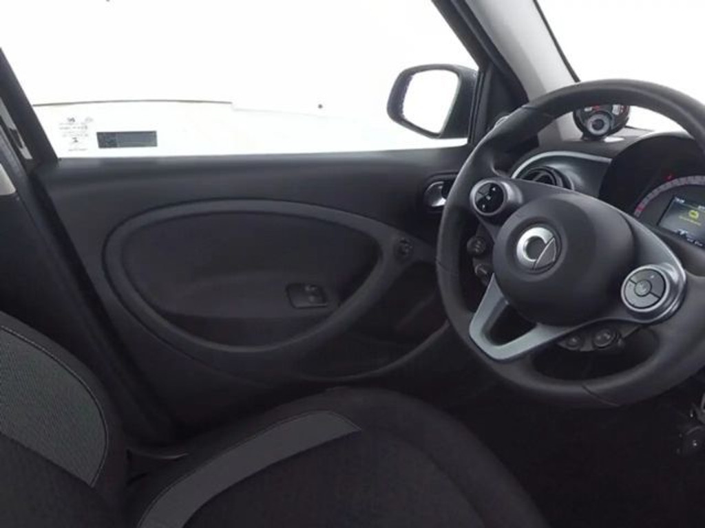 Smart EQ forfour