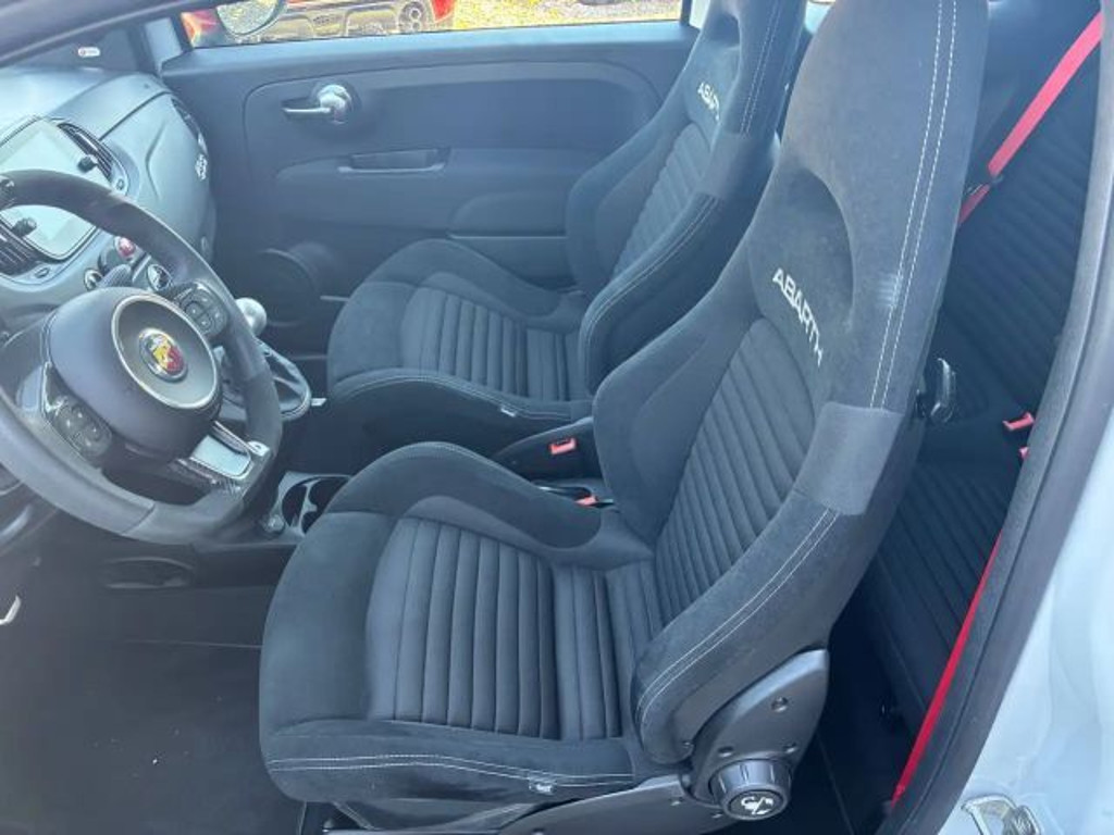 Abarth 695