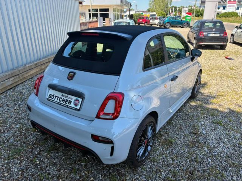 Abarth 695