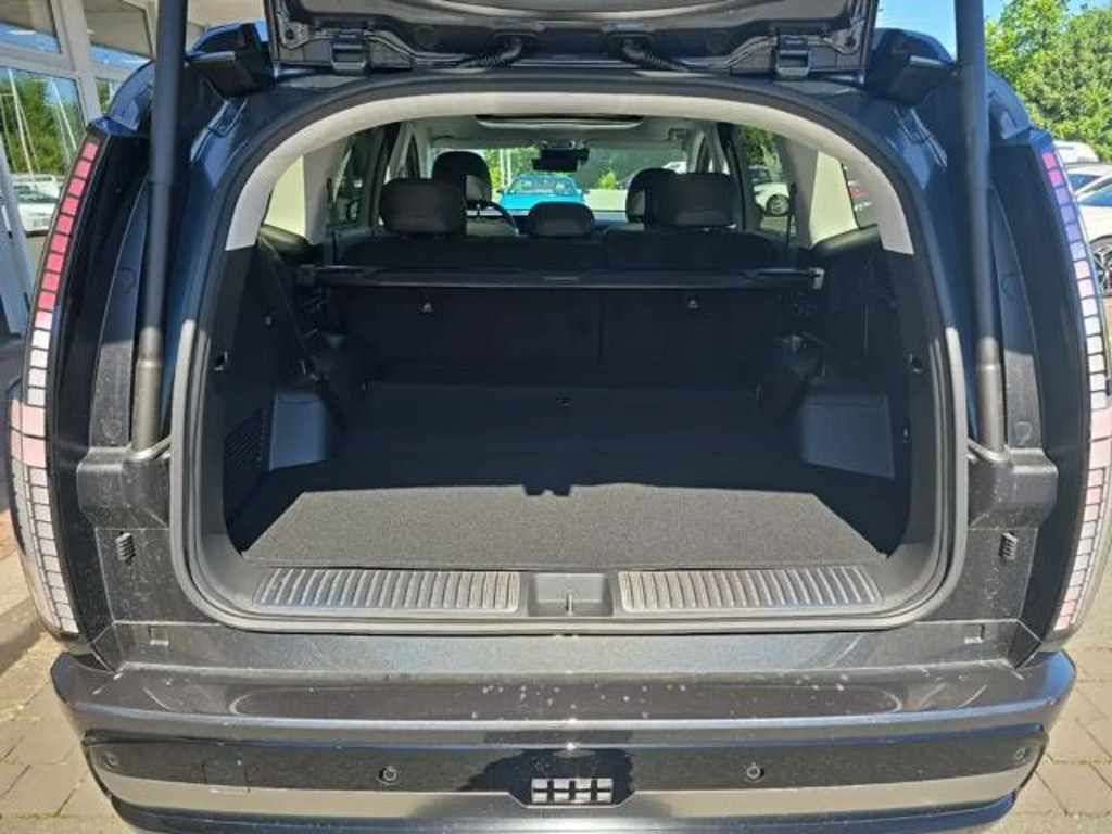 Hyundai IONIQ 9