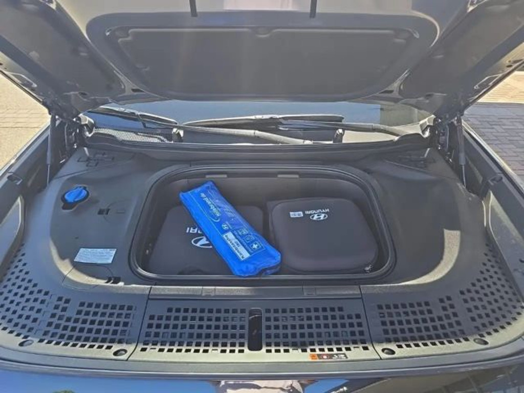 Hyundai IONIQ 9