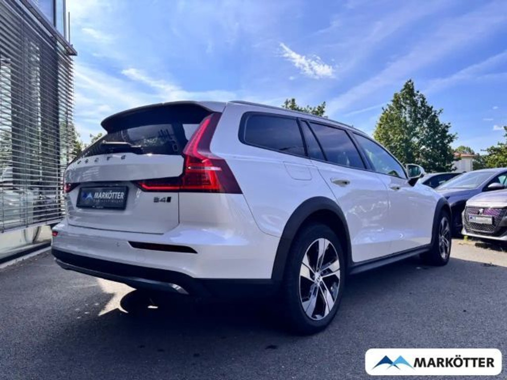 Volvo V60 Cross Country