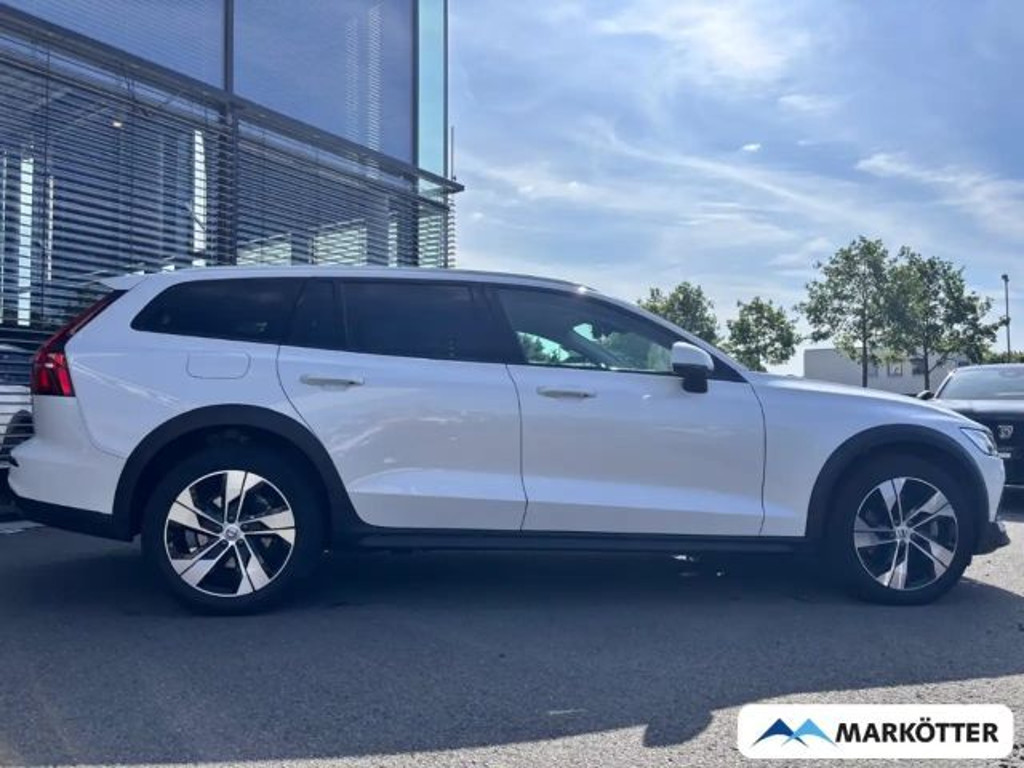 Volvo V60 Cross Country