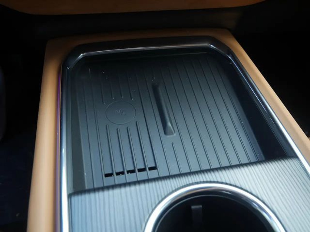 Mazda 6e