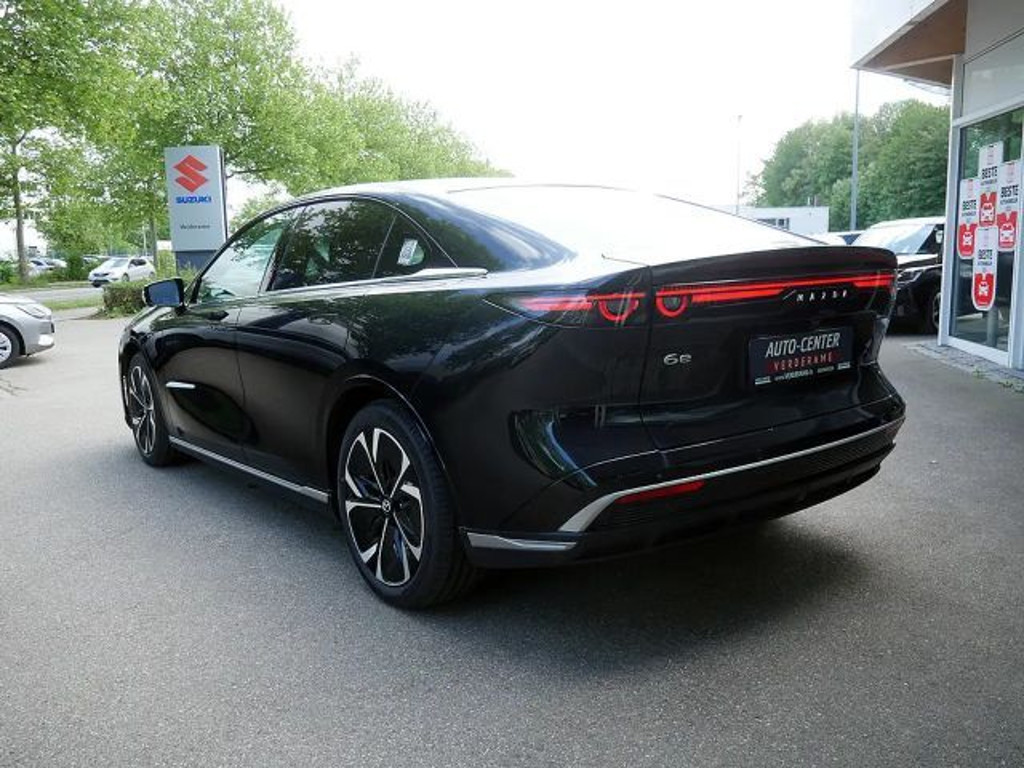Mazda 6e