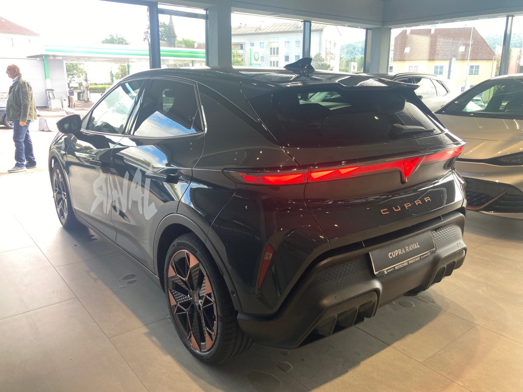 Cupra Raval
