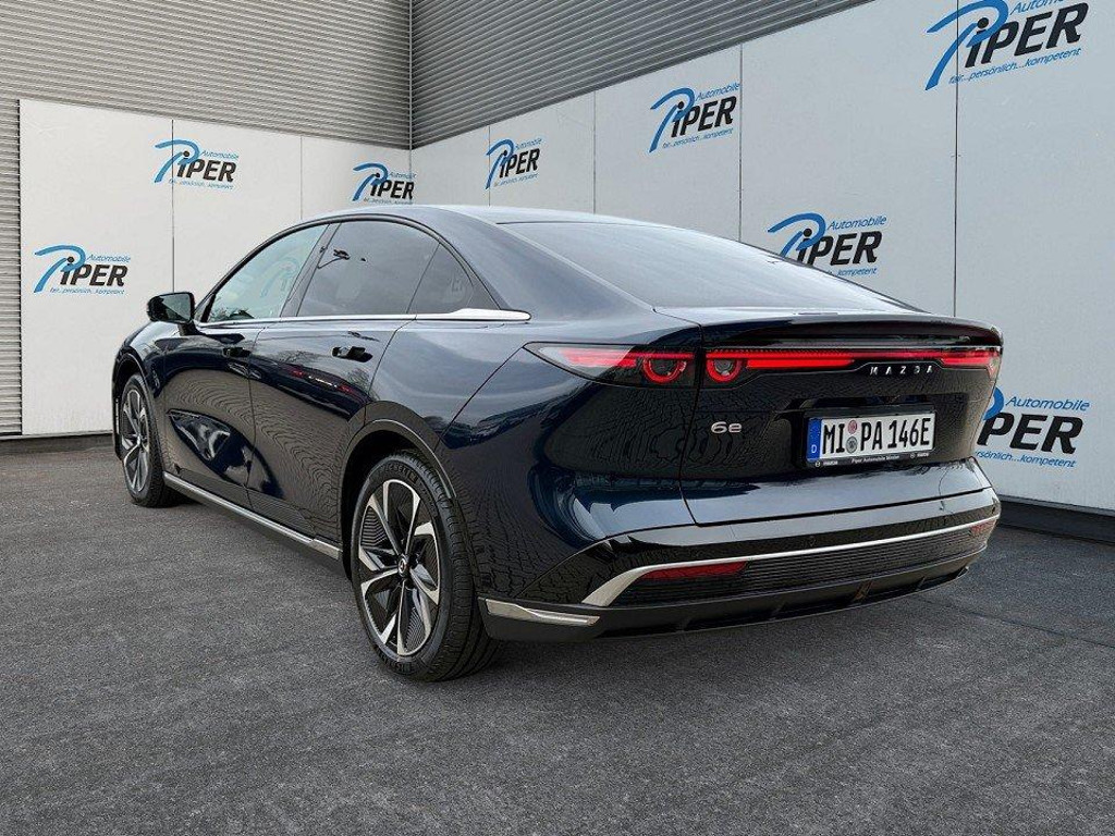 Mazda 6e