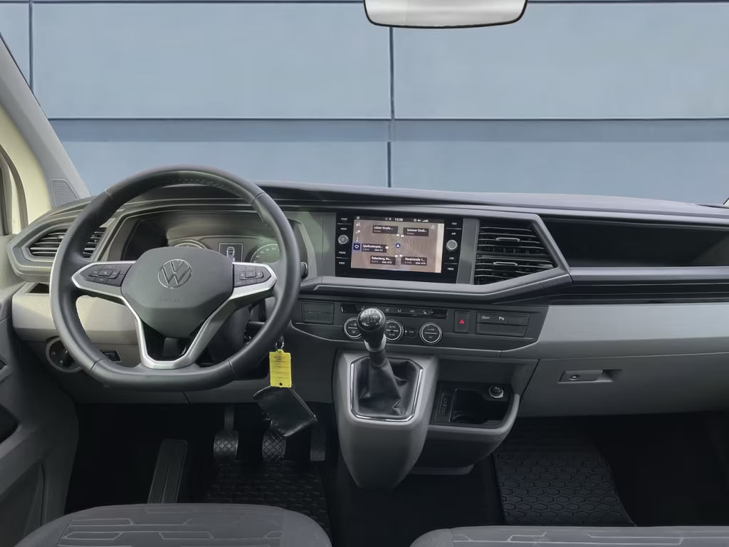 Volkswagen Caravelle
