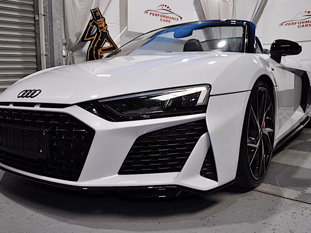 Audi R8