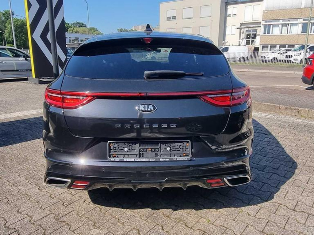 Kia ProCeed