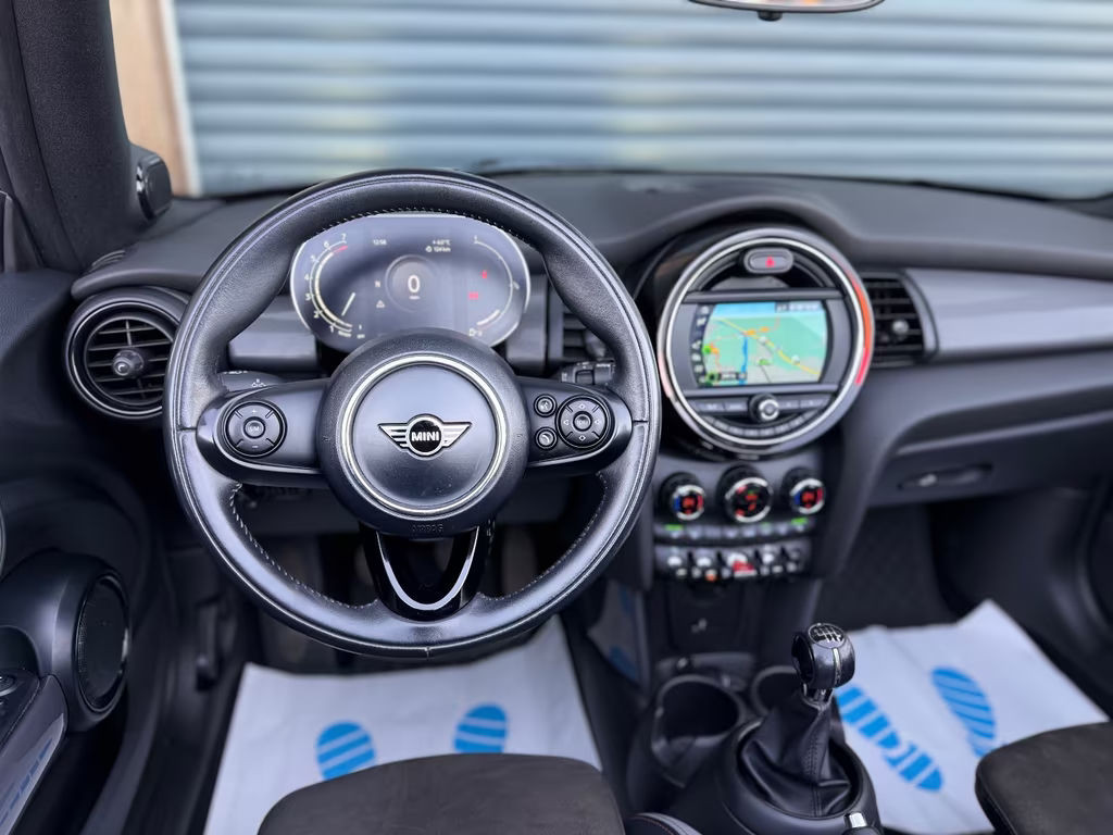 Mini Cooper Cabrio