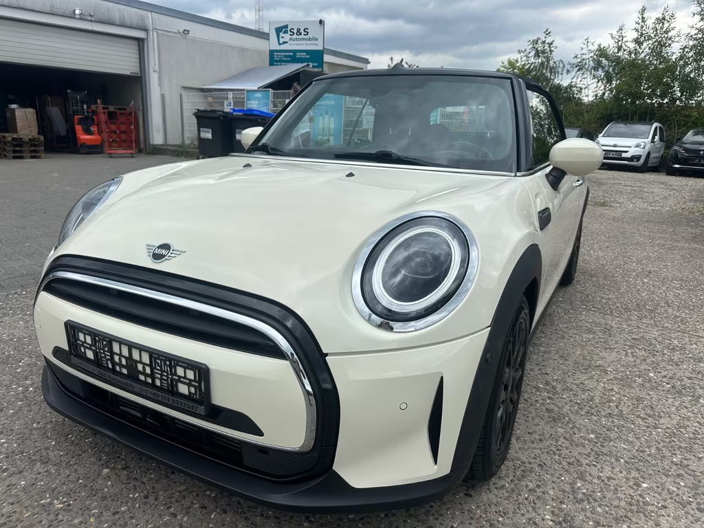 Mini Cooper Cabrio Essential