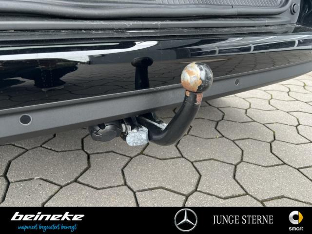 Mercedes-Benz T 180