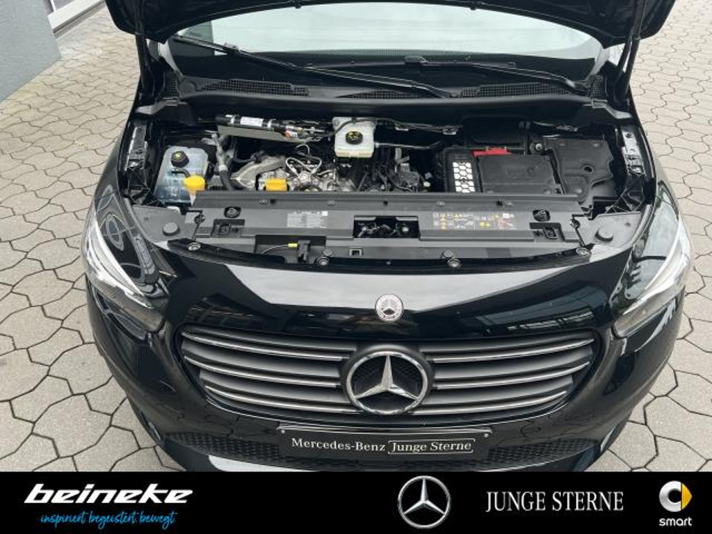 Mercedes-Benz T 180