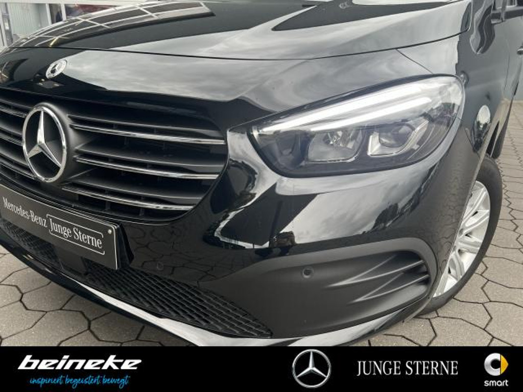 Mercedes-Benz T 180