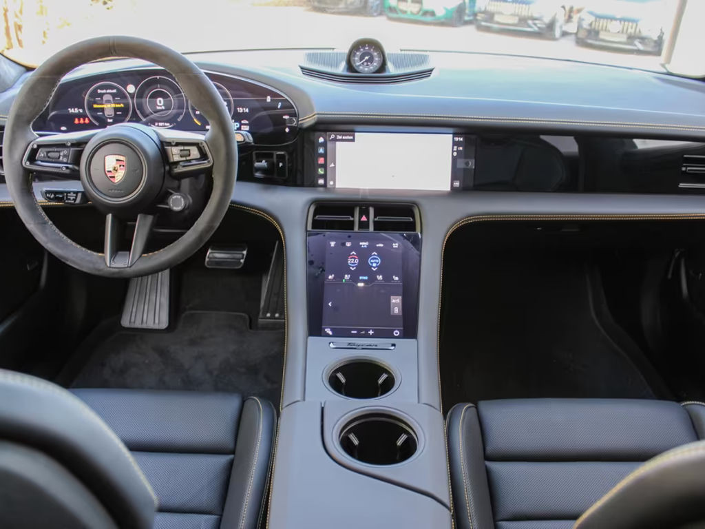 Porsche Taycan