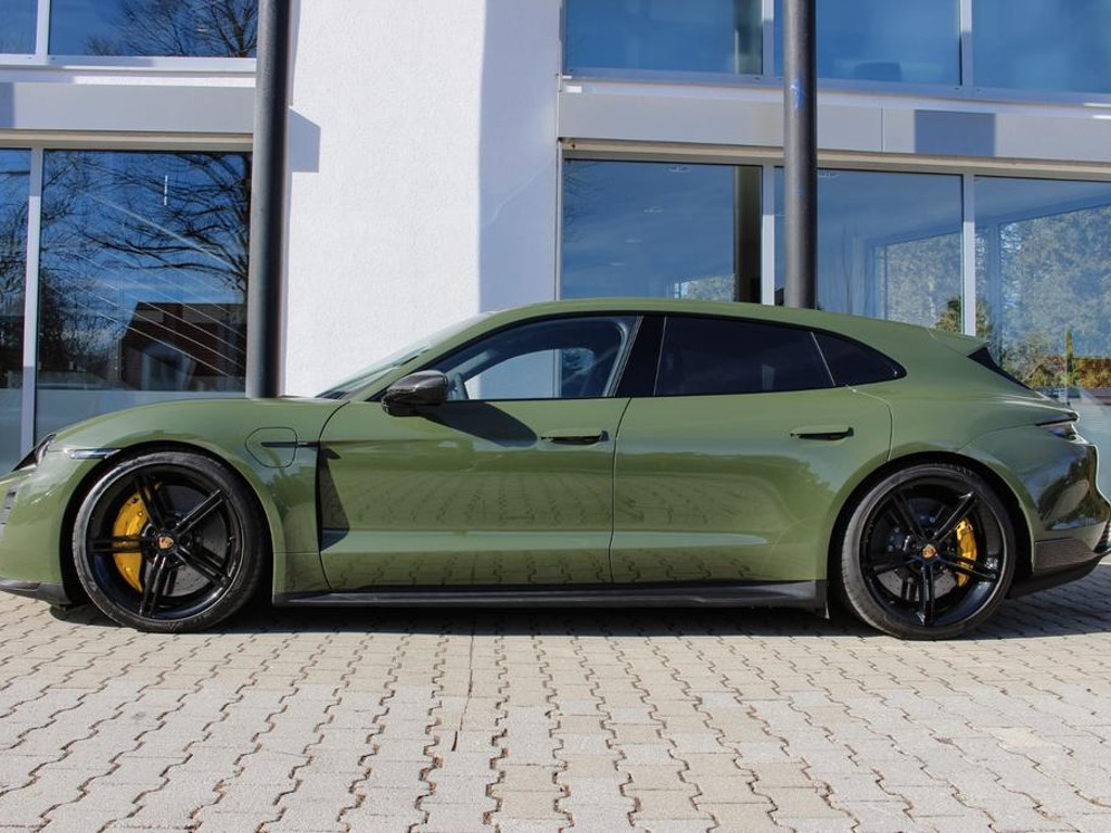 Porsche Taycan