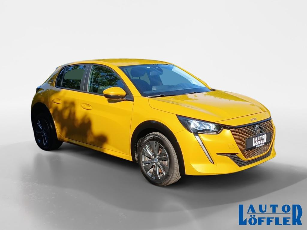 Peugeot e-208