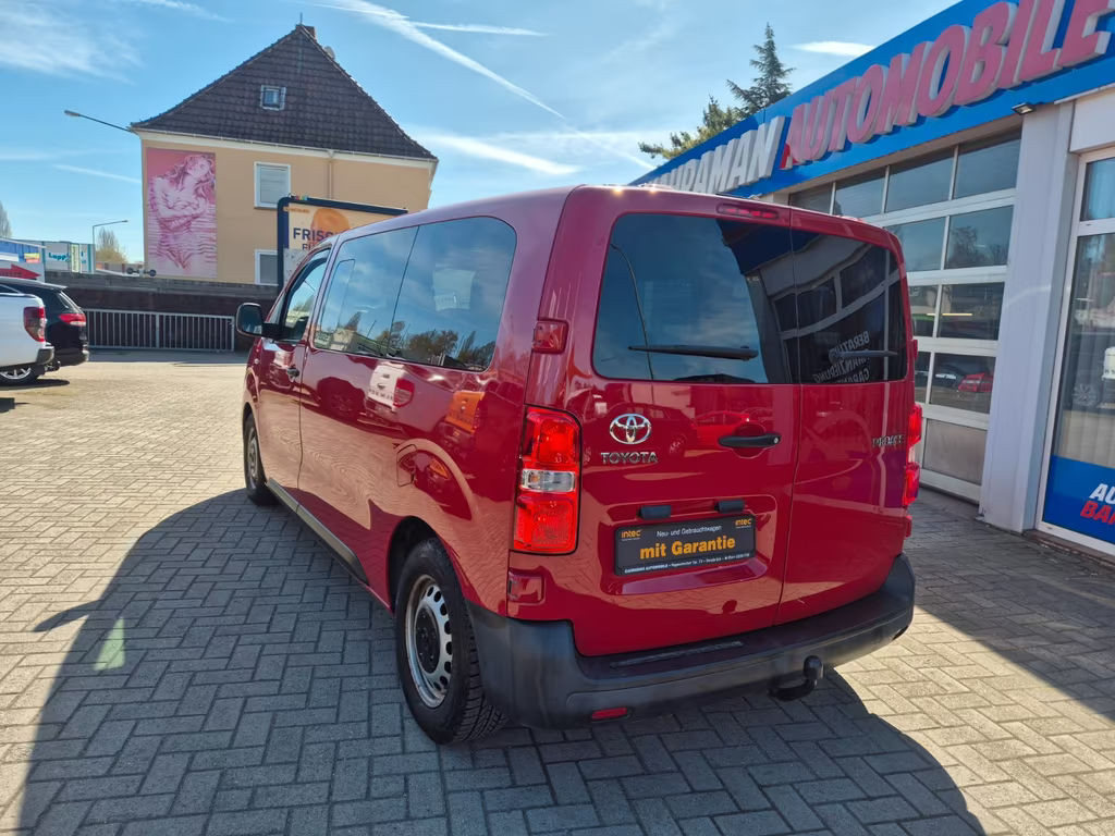 Toyota Proace (Verso)