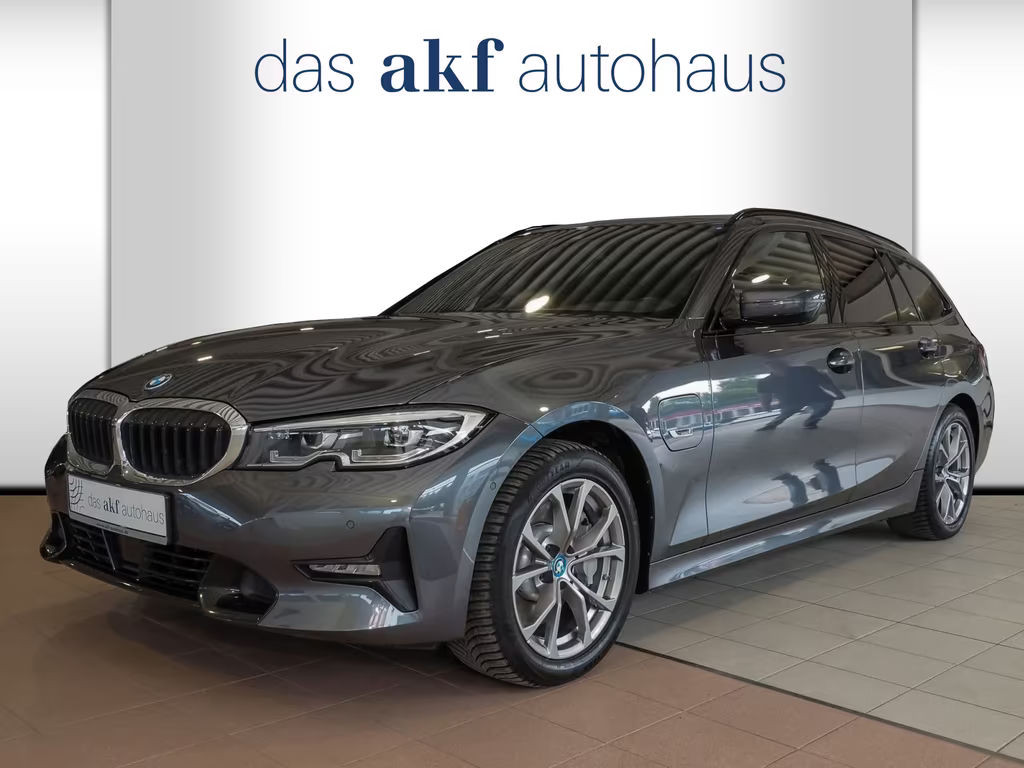 BMW 3 Serie 330 Sport Line 330e
