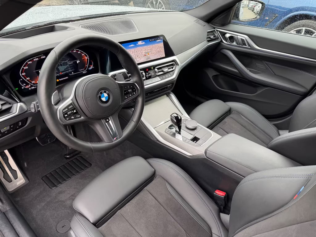 BMW M440