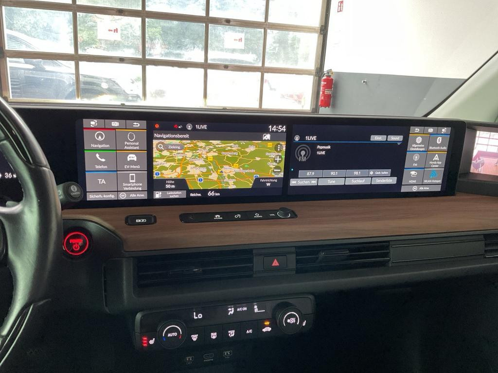 Honda e