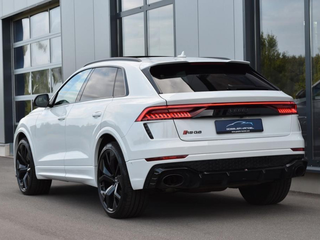 Audi RS Q8