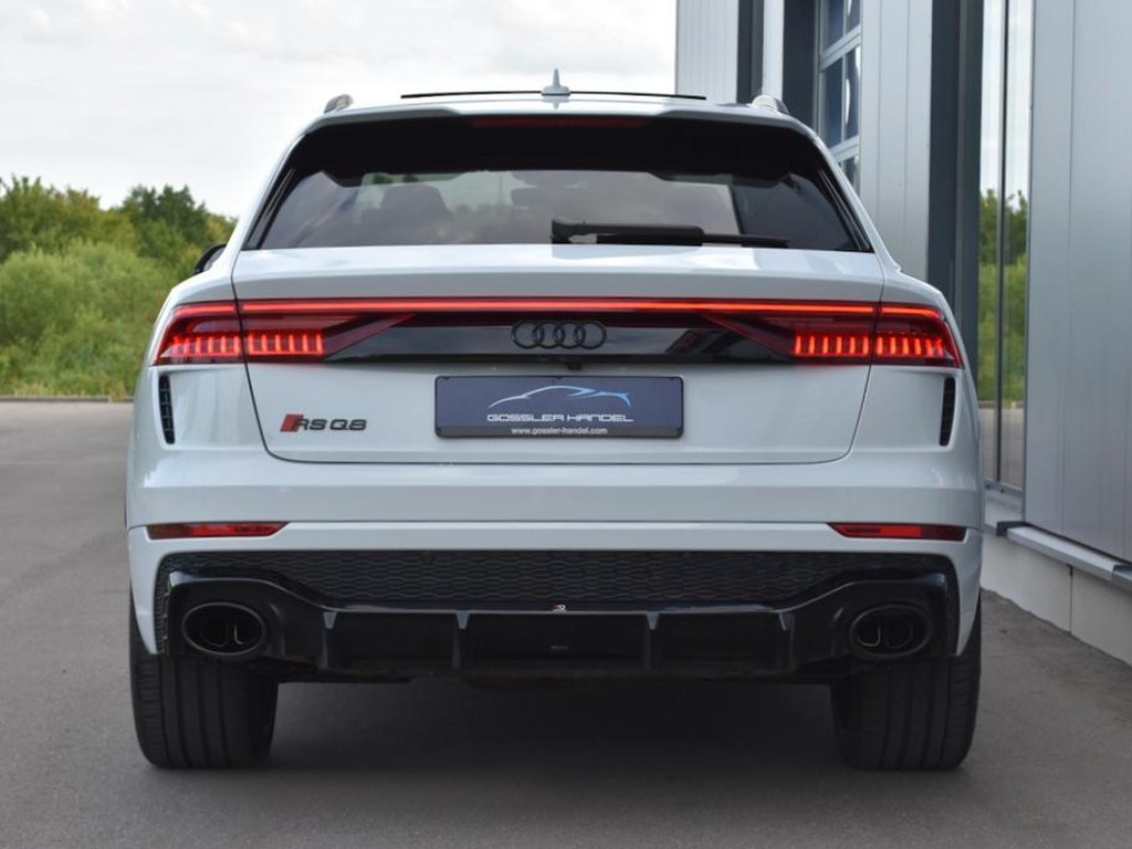 Audi RS Q8
