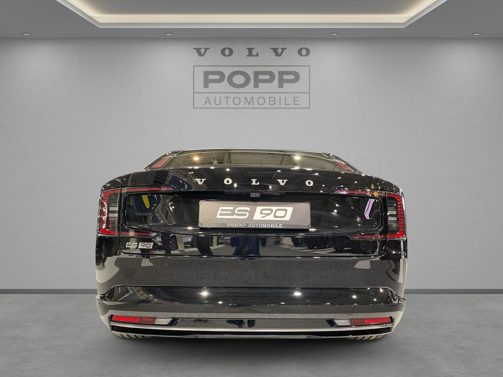 Volvo ES90
