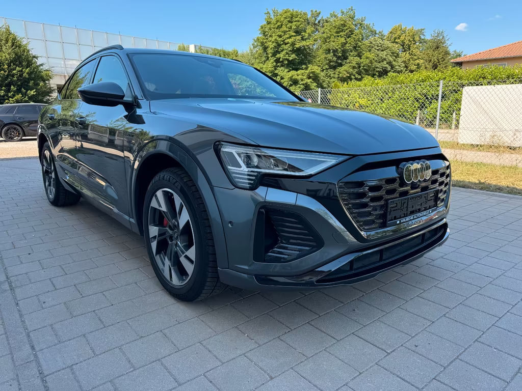 Audi Q8 e-tron Sportback Quattro S-Line 55