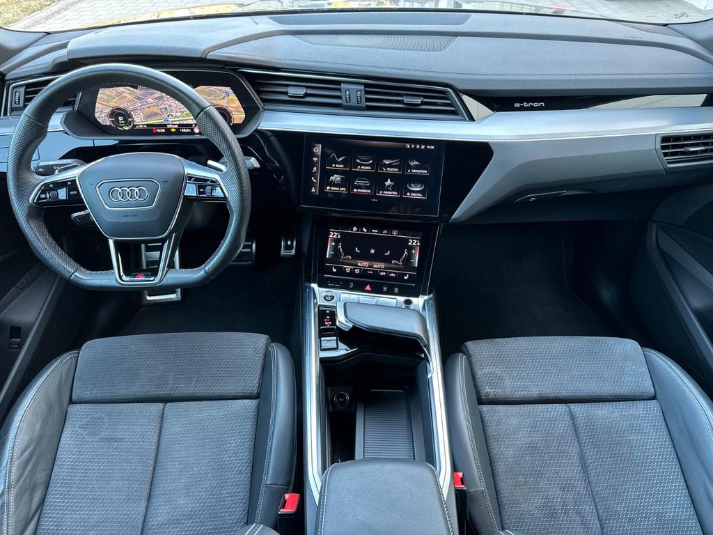 Audi Q8 e-tron