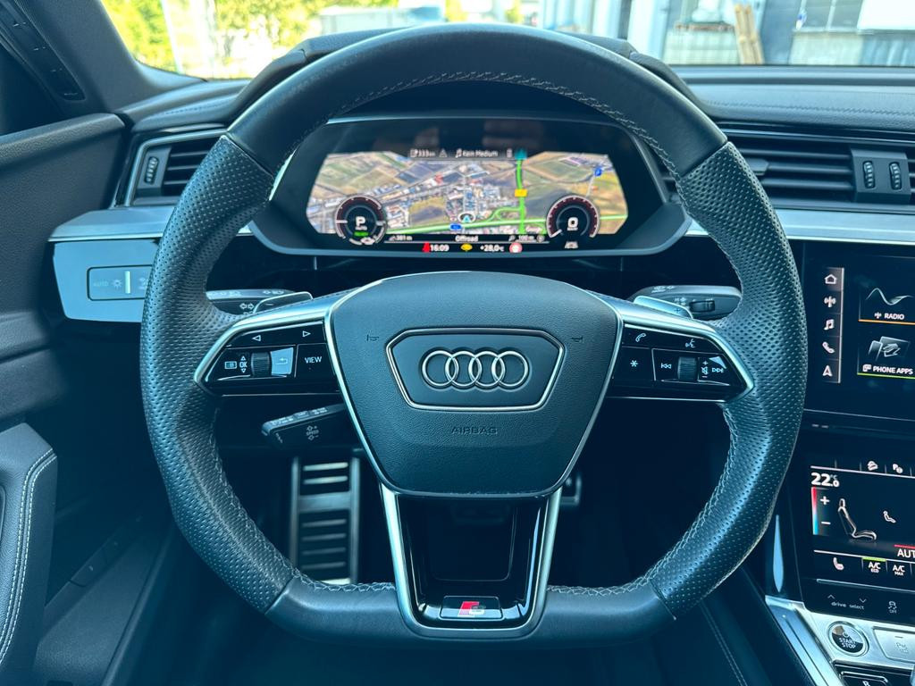 Audi Q8 e-tron
