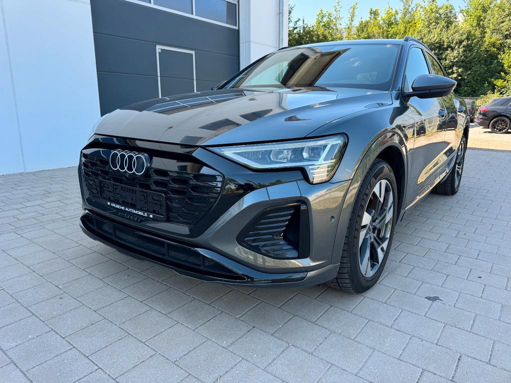 Audi Q8 e-tron