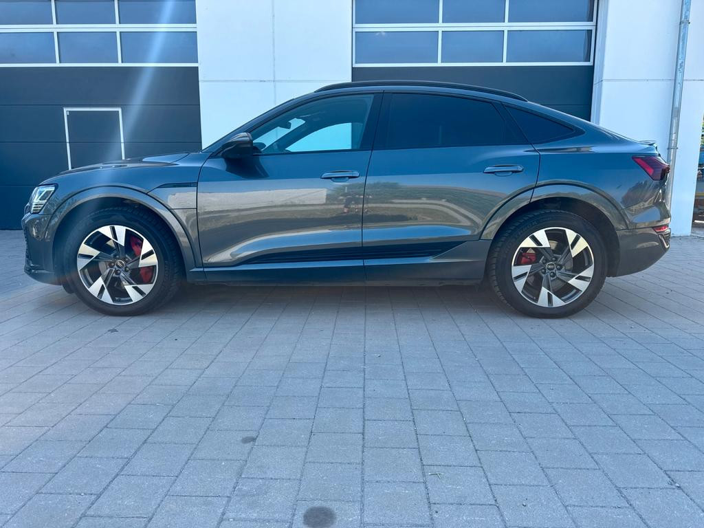 Audi Q8 e-tron