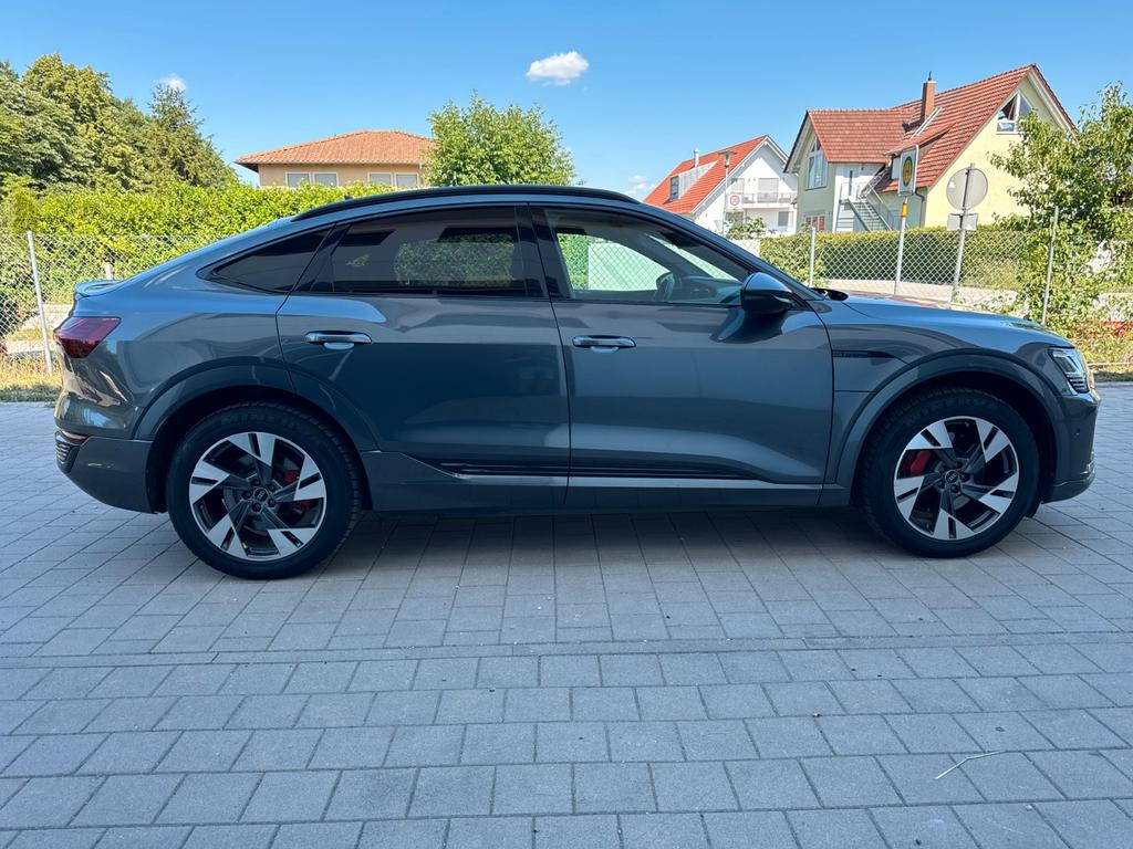 Audi Q8 e-tron