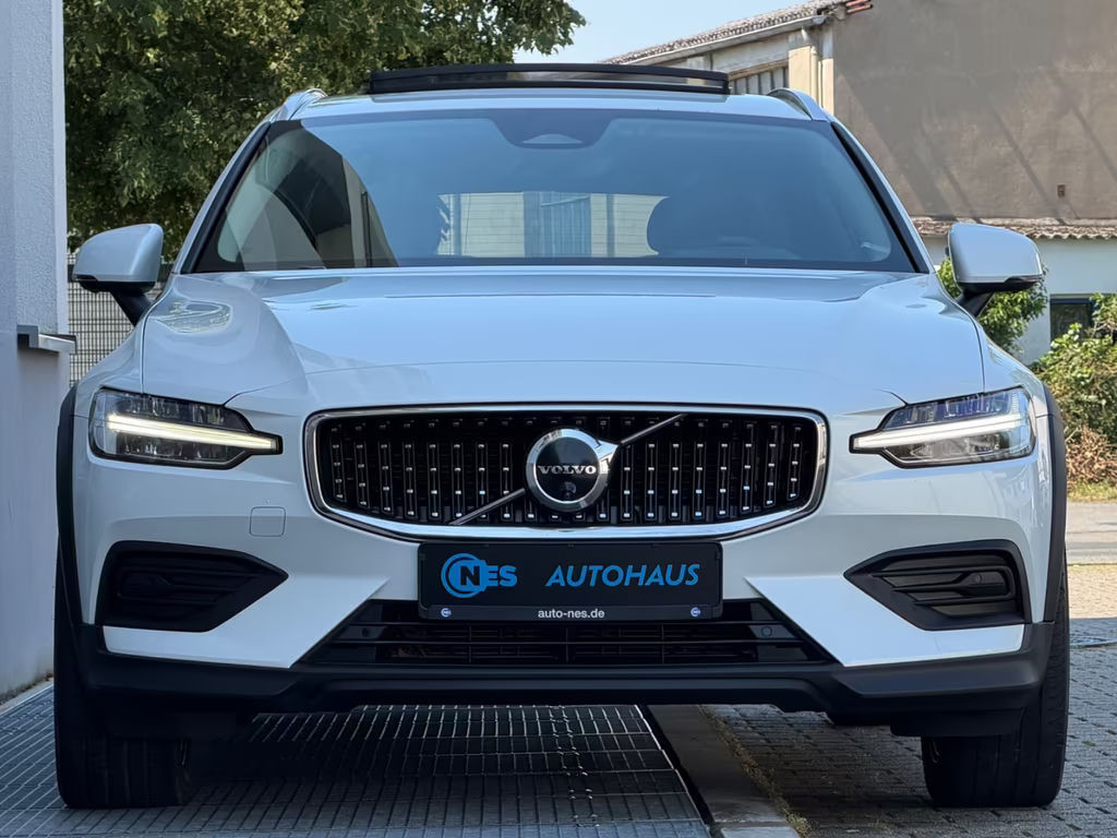 Volvo V60 Cross Country