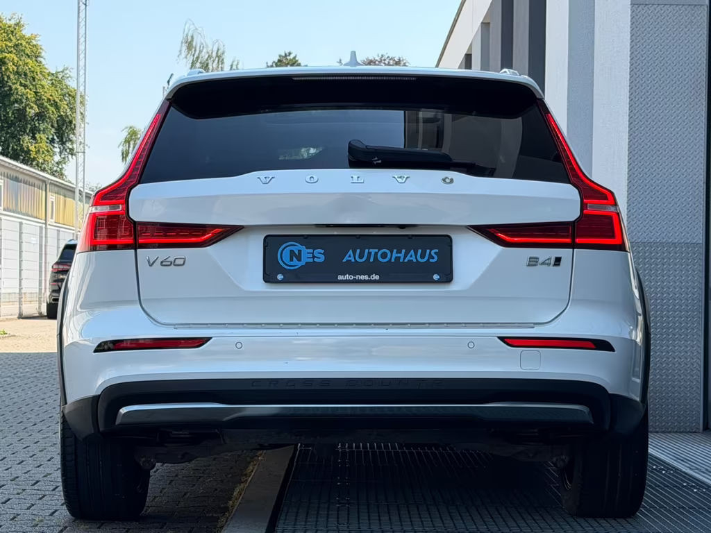 Volvo V60 Cross Country
