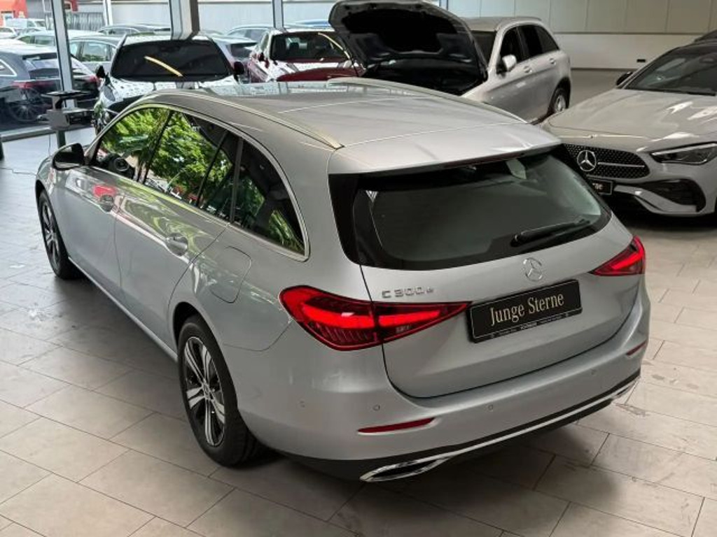 Mercedes-Benz C-Klasse C 300 AVANTGARDE Estate C 300 e
