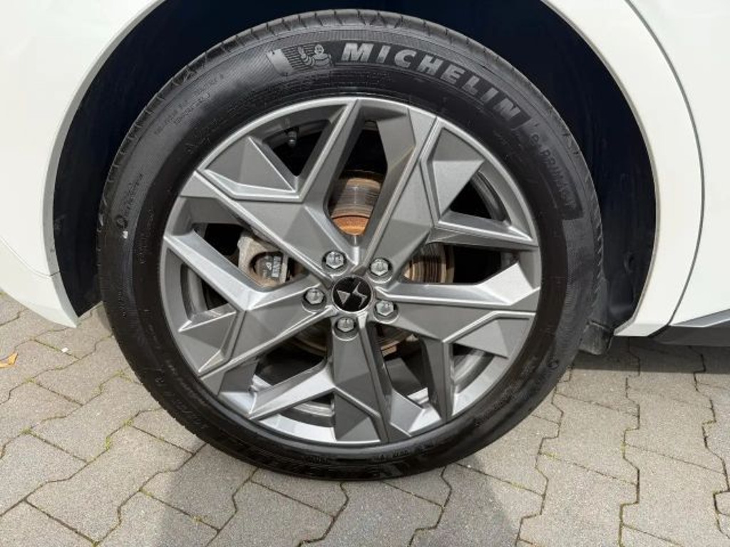 DS DS 4