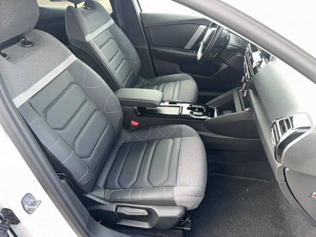 Citroën C4 X