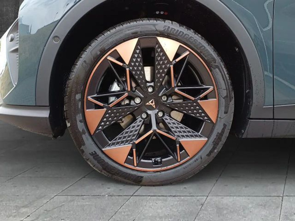 Cupra Raval