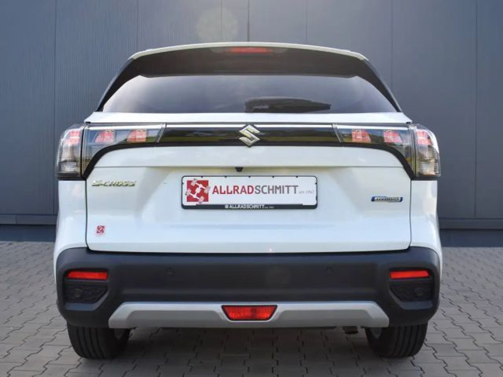 Suzuki S-Cross