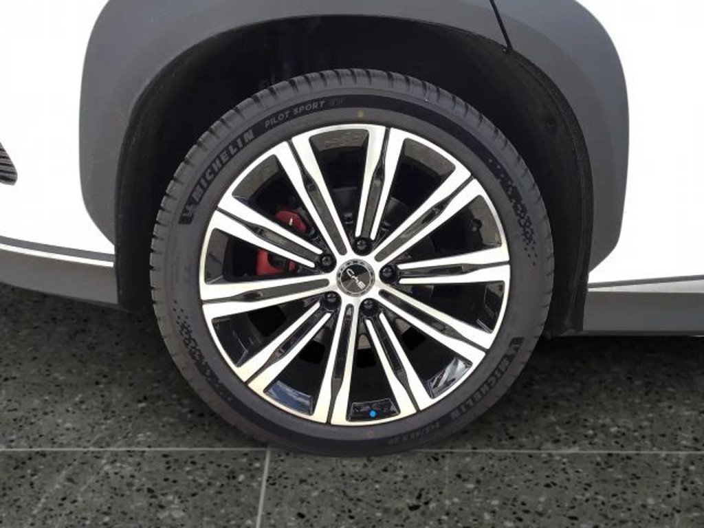 BYD Sealion 7